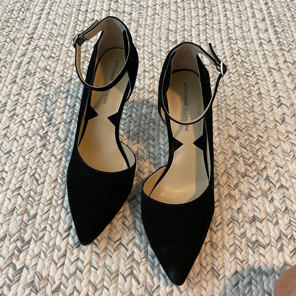 Adrienne Vittadini Black Suede Ankle Strap Cocktail Pumps Size 8 AV-NILI
